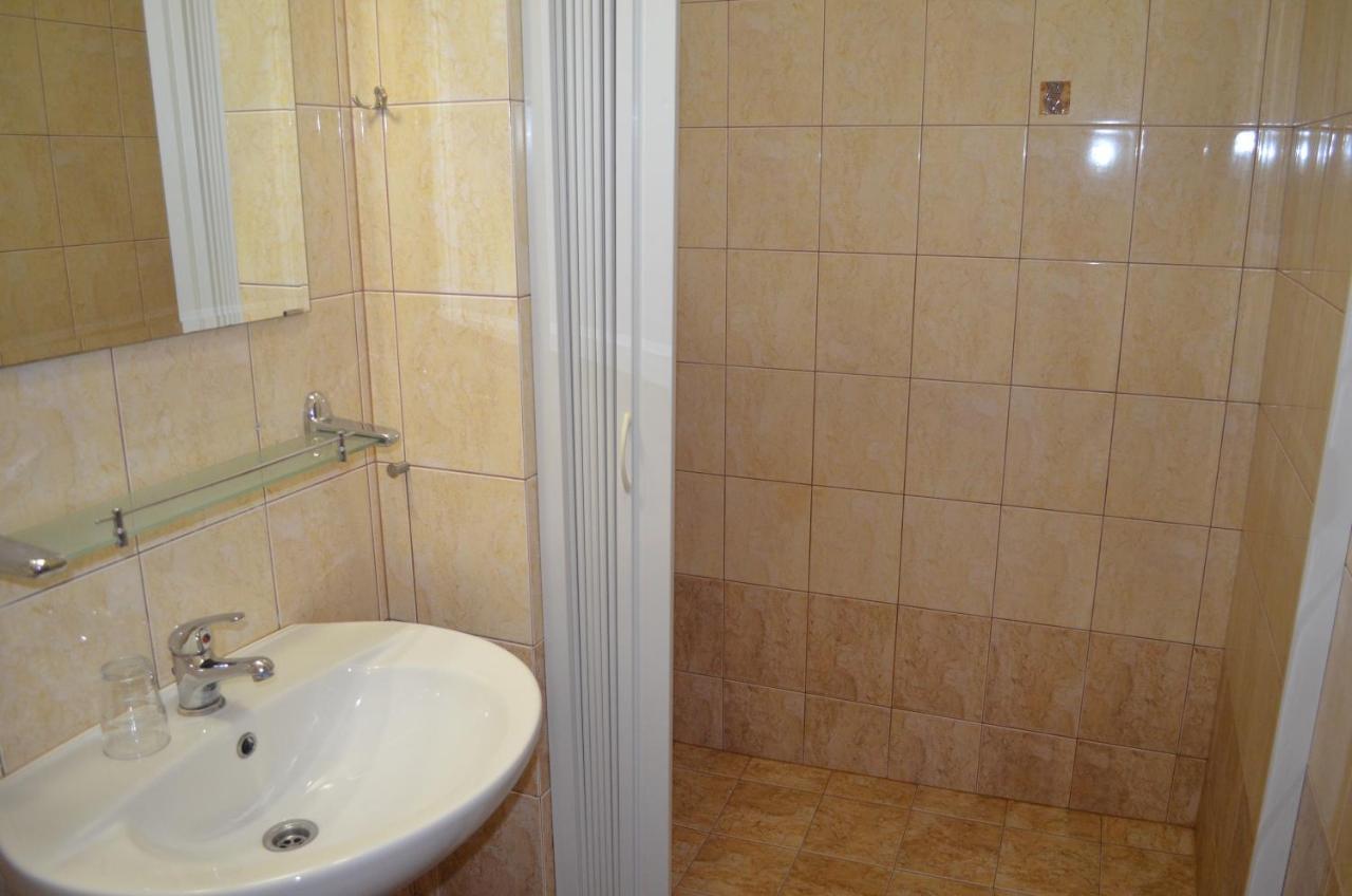 Famozclub Hotel Bakov nad Jizerou Room photo